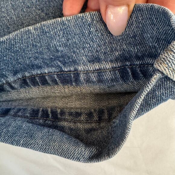 W20 Wrangler Jeans - Picture 4 of 5